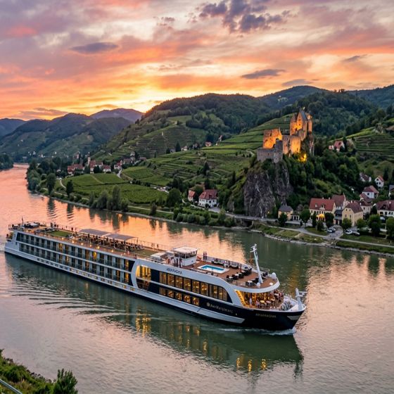 Immagine di Il Danubio in Grande Stile: L’Esperienza AmaWaterways con Nuotandonellaria